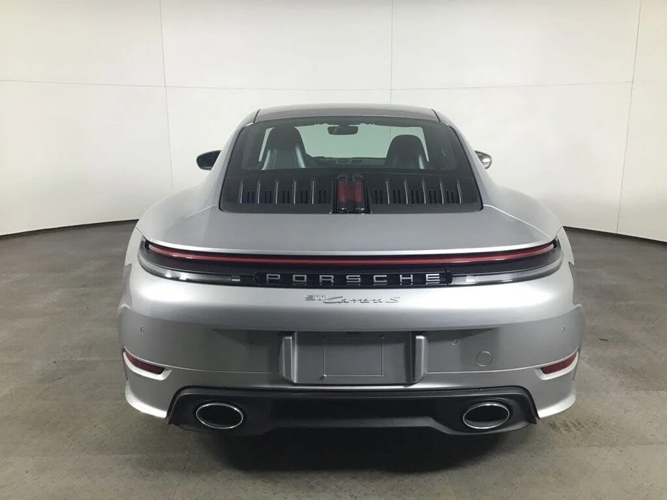 2025 Porsche 992 Carrera S - Image 6 of 7