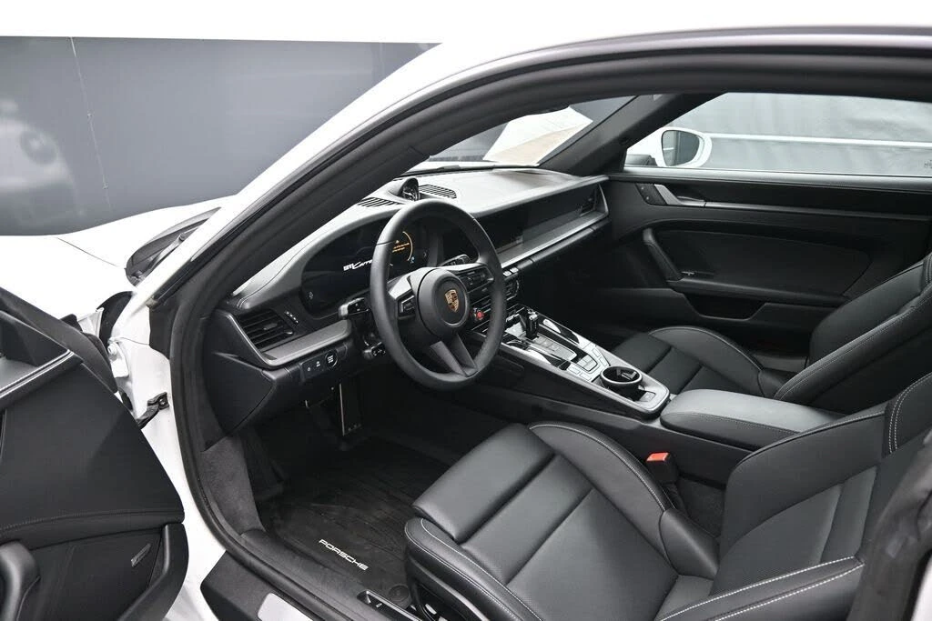 2025 Porsche 992 Carrera S - Image 6 of 31