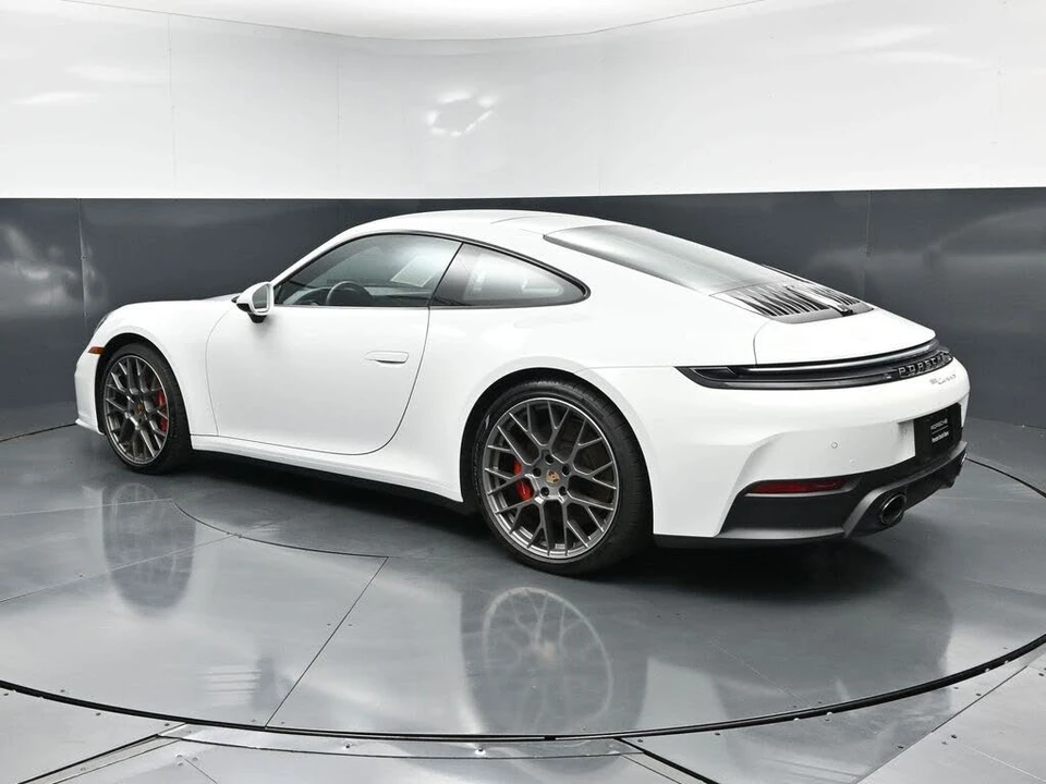 2025 Porsche 992 Carrera S - Image 3 of 31