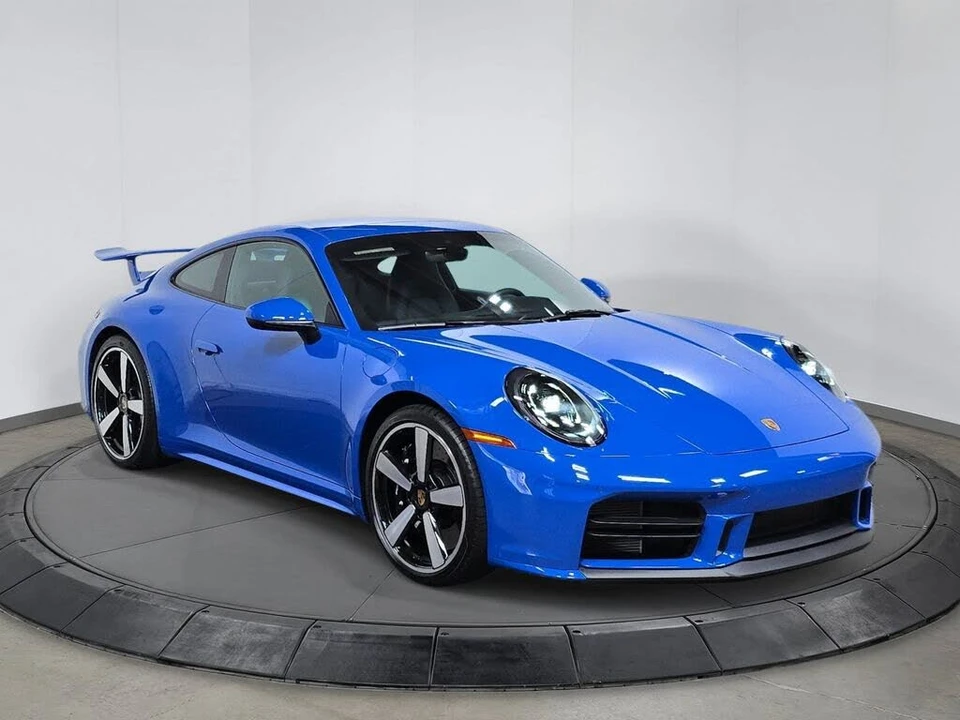 2025 Porsche 992 Carrera S - Image 9 of 30