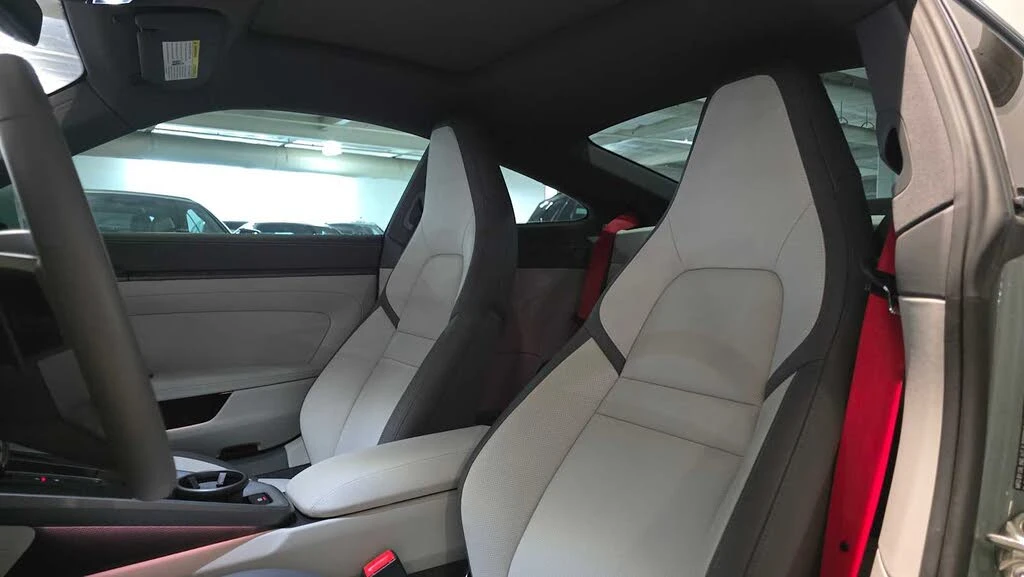 2025 Porsche 992 Carrera S - Image 20 of 31