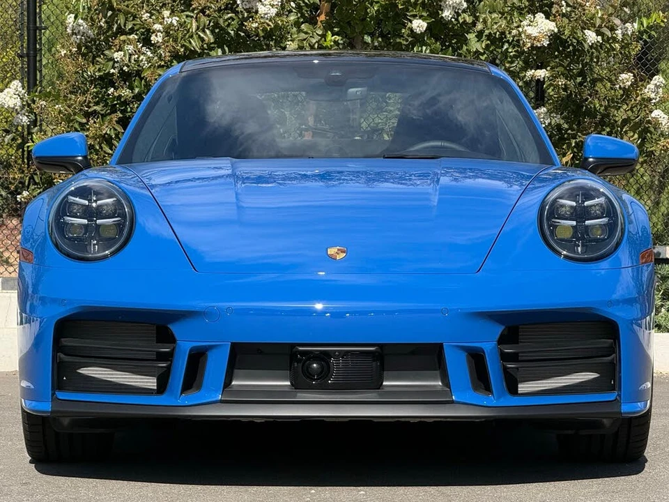 2025 Porsche 992 Carrera S - Image 10 of 31