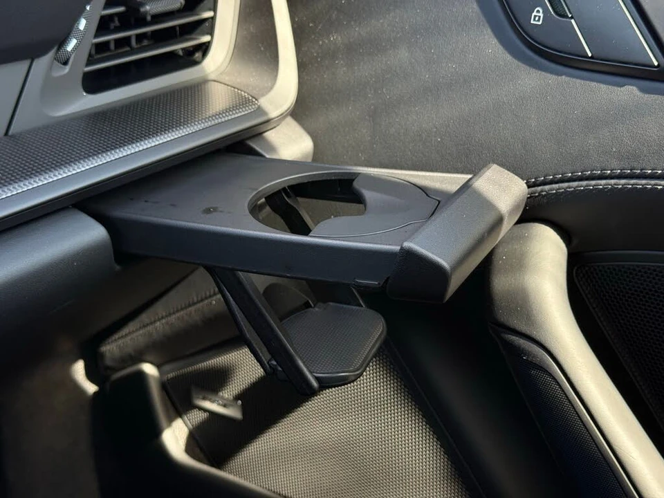 2025 Porsche 992 Carrera S - Image 26 of 31