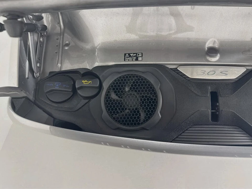 2025 Porsche 992 Carrera S - Image 28 of 31