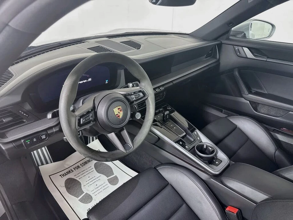 2025 Porsche 992 Carrera S - Image 4 of 31