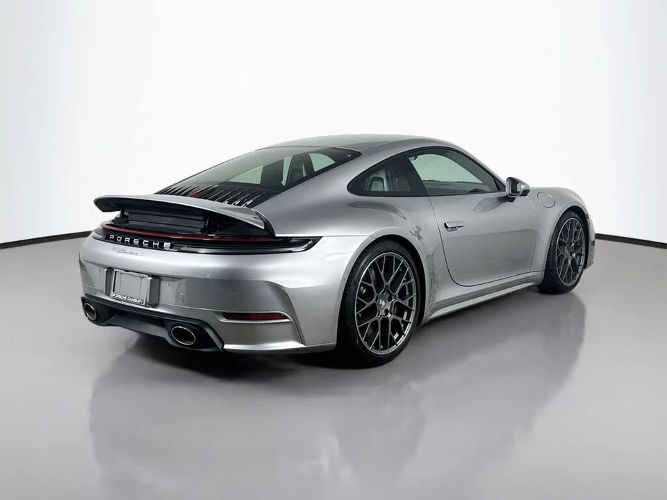 2025 Porsche 992 Carrera S - Image 9 of 31