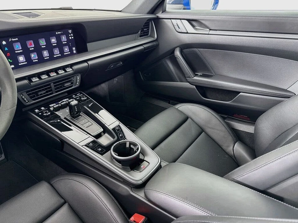 2025 Porsche 992 Carrera S - Image 24 of 30