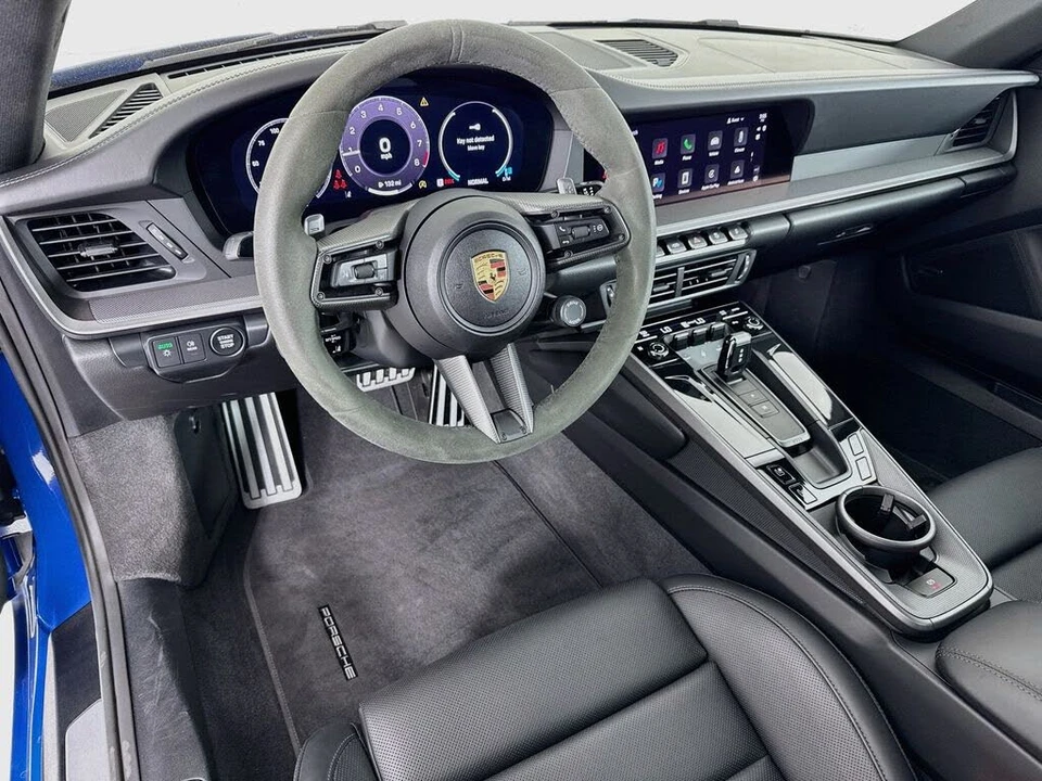 2025 Porsche 992 Carrera S - Image 4 of 30