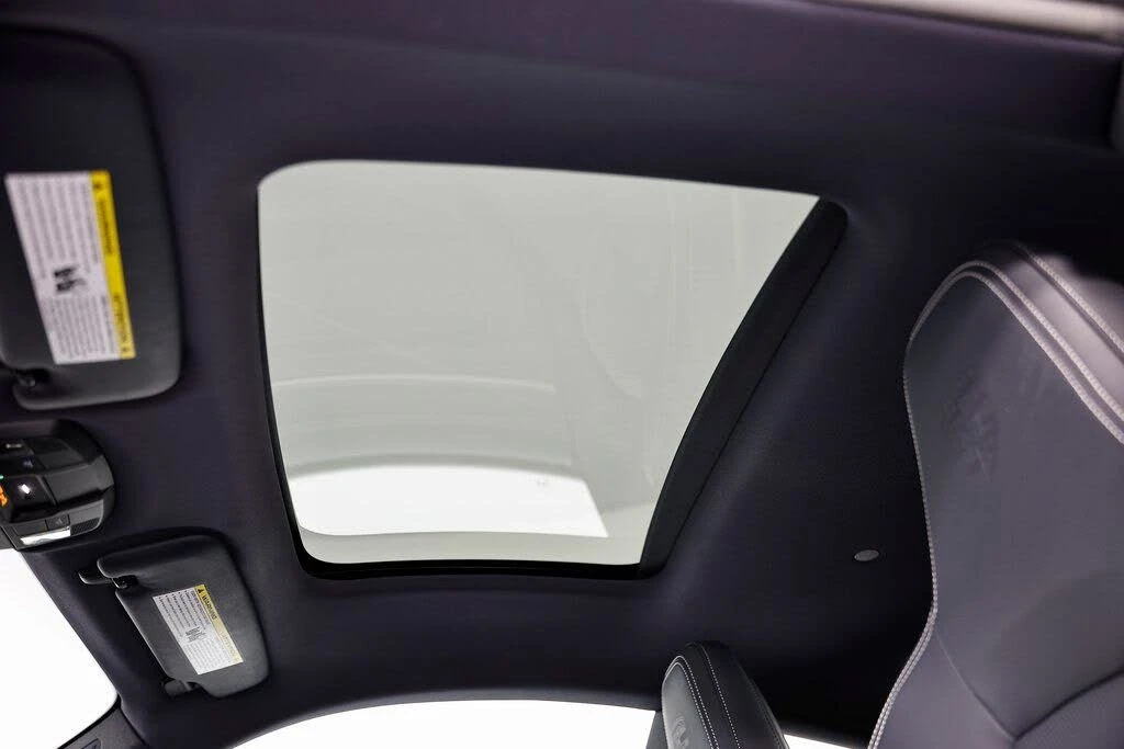 2025 Porsche 992 Carrera S - Image 26 of 31