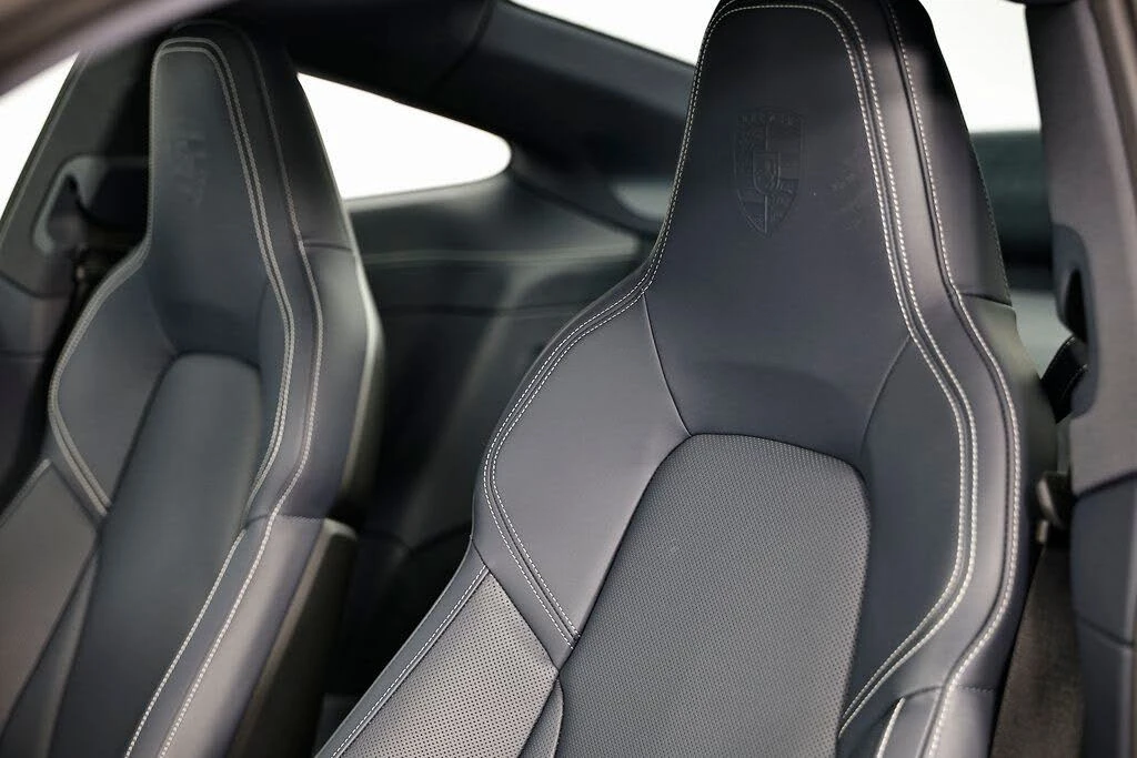 2025 Porsche 992 Carrera S - Image 27 of 31