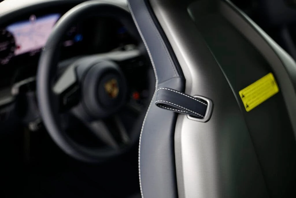 2025 Porsche 992 Carrera S - Image 30 of 31