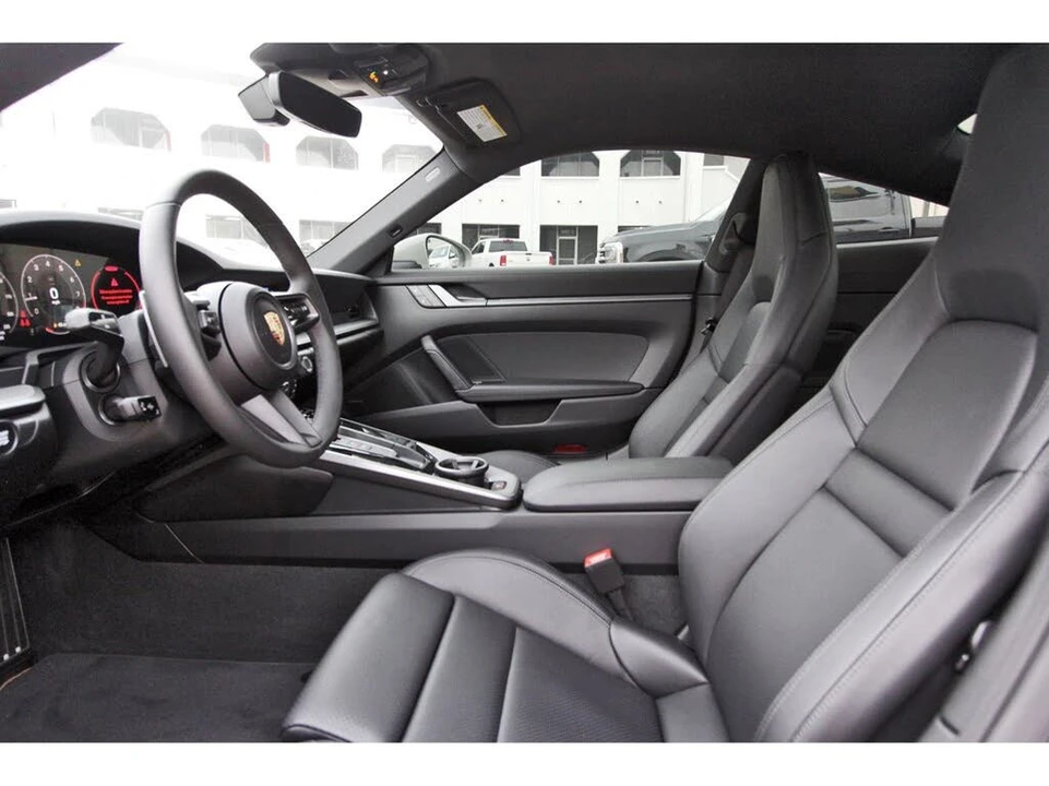 2025 Porsche 992 Carrera S - Image 26 of 31