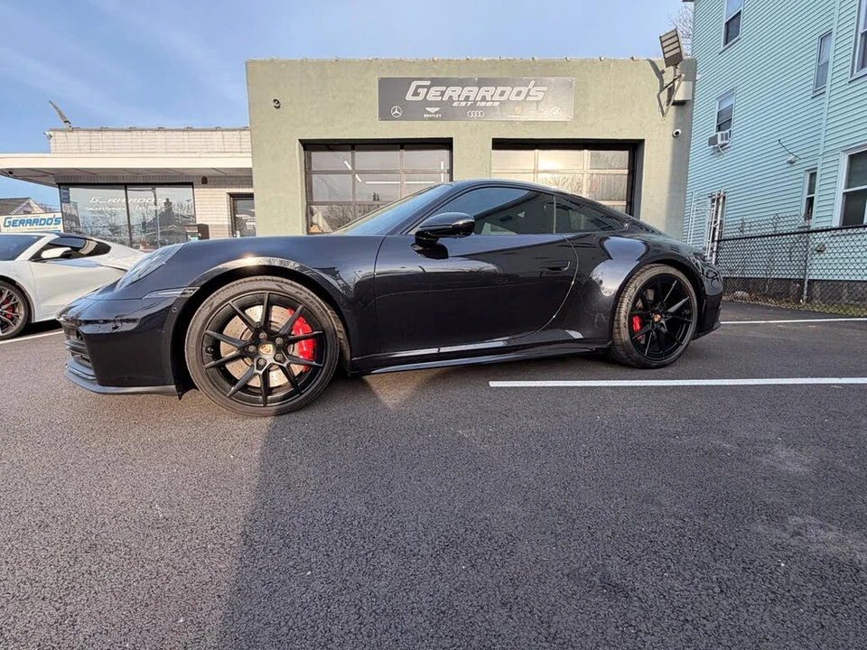 2025 Porsche 992 Carrera S - Image 13 of 31