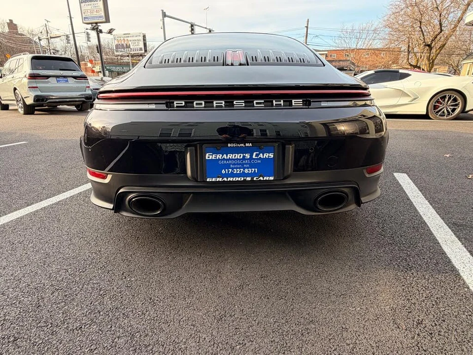 2025 Porsche 992 Carrera S - Image 12 of 31