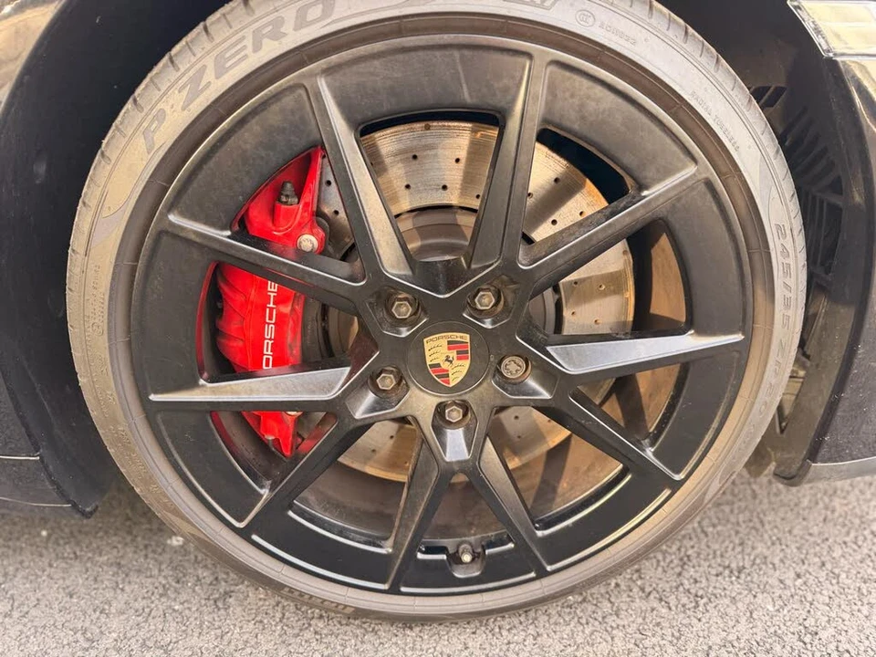 2025 Porsche 992 Carrera S - Image 18 of 31