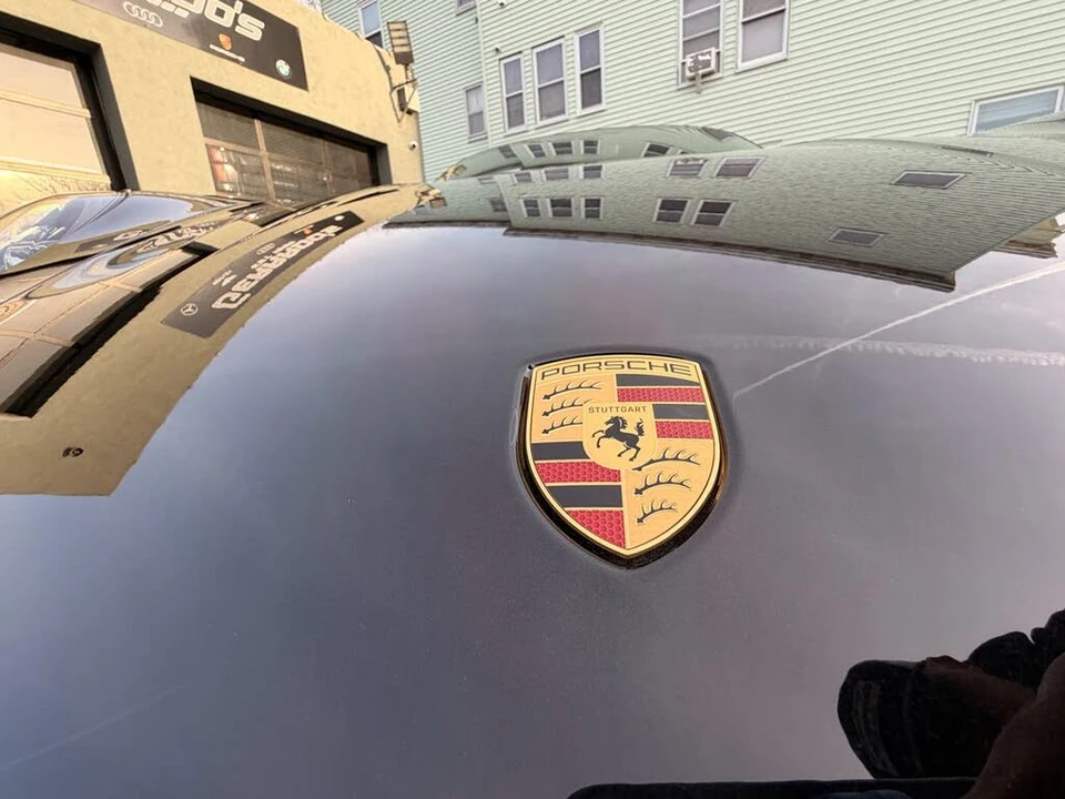 2025 Porsche 992 Carrera S - Image 15 of 31