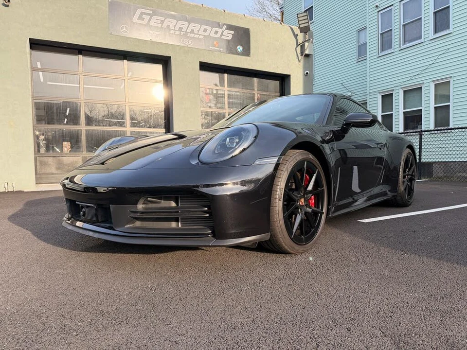 2025 Porsche 992 Carrera S - Image 2 of 31