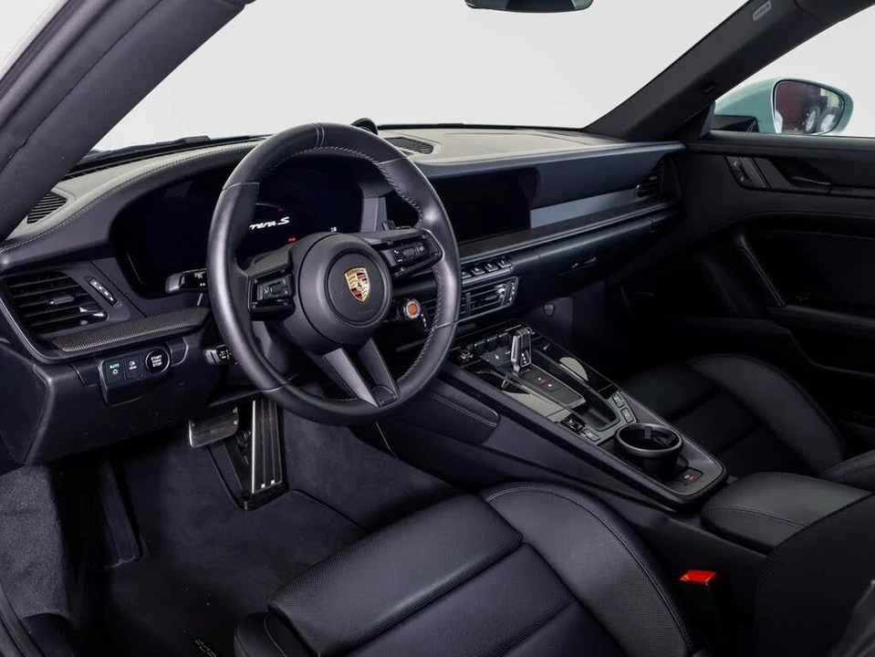 2025 Porsche 992 Carrera S - Image 4 of 29