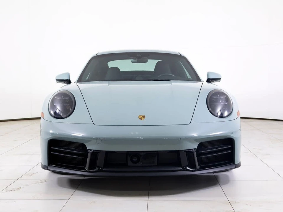 2025 Porsche 992 Carrera S - Image 25 of 29