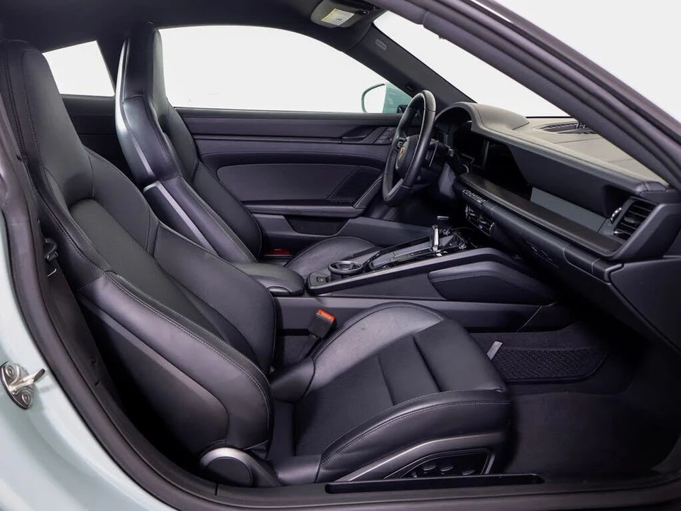 2025 Porsche 992 Carrera S - Image 7 of 29