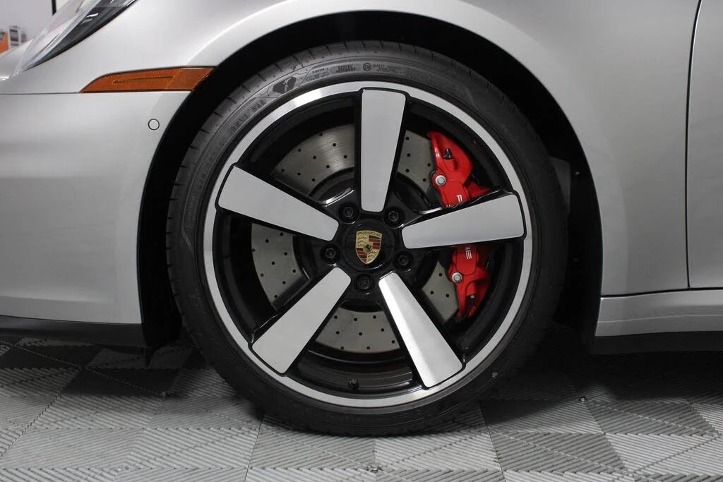 2025 Porsche 992 Carrera S - Image 30 of 31