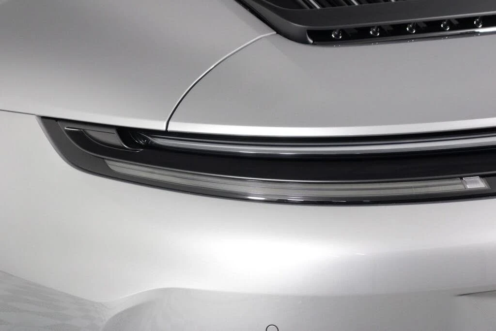 2025 Porsche 992 Carrera S - Image 21 of 31