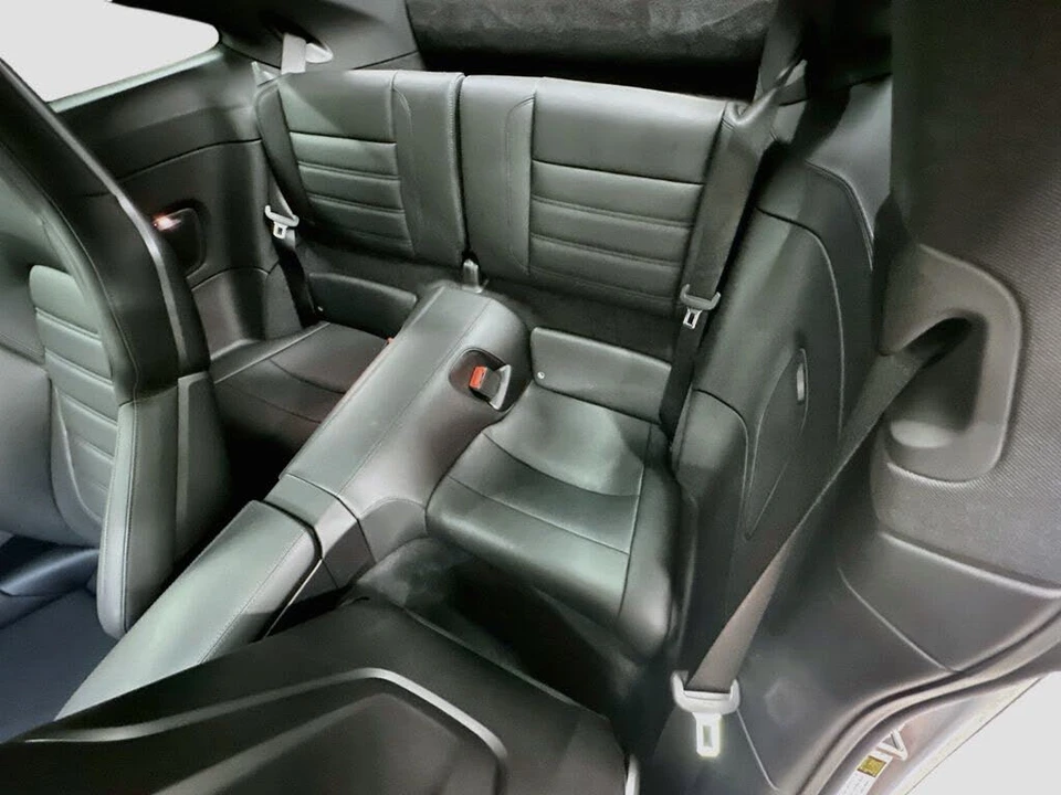 2025 Porsche 992 Carrera S - Image 25 of 31