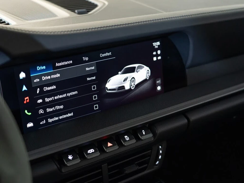 2025 Porsche 992 Carrera S - Image 19 of 25