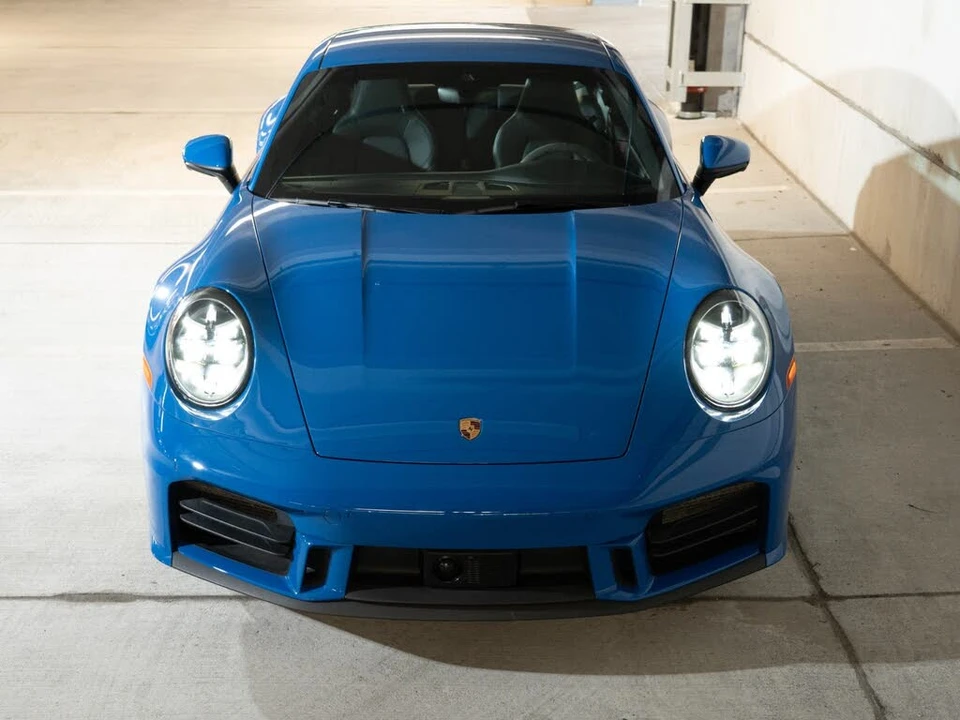 2025 Porsche 992 Carrera S - Image 9 of 25