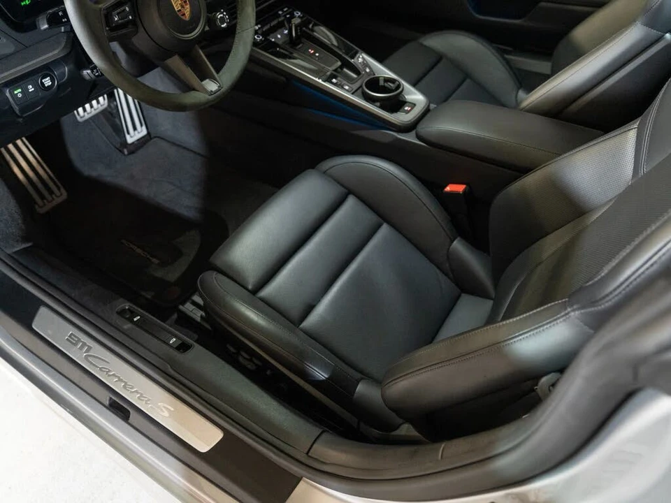 2025 Porsche 992 Carrera S - Image 15 of 26