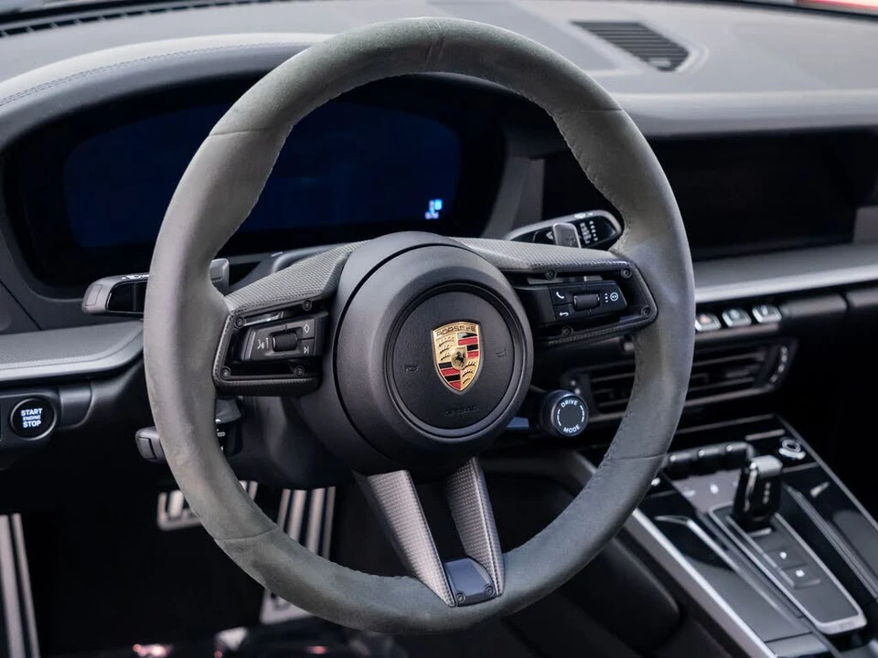 2025 Porsche 992 Carrera S - Image 12 of 31