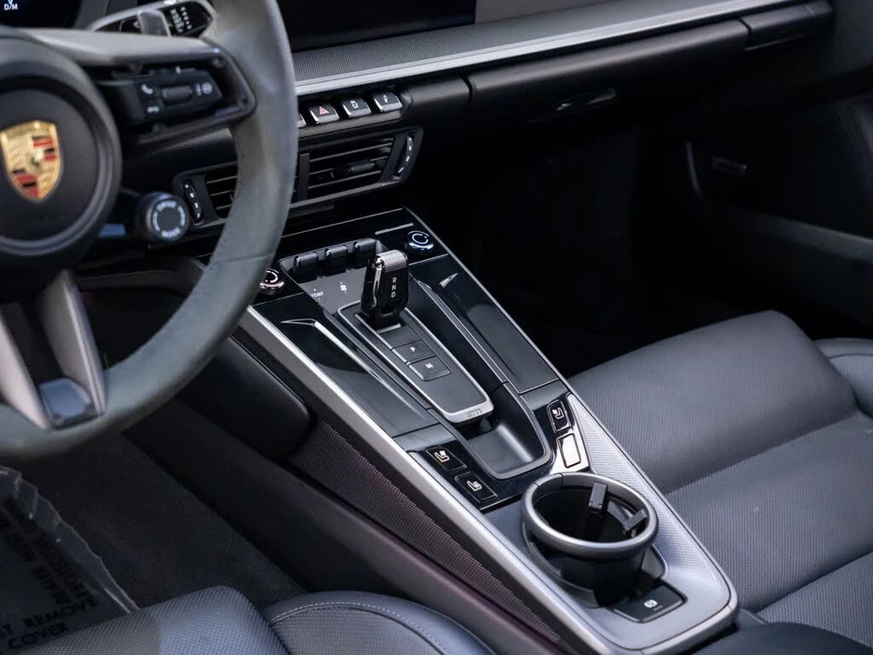 2025 Porsche 992 Carrera S - Image 13 of 31