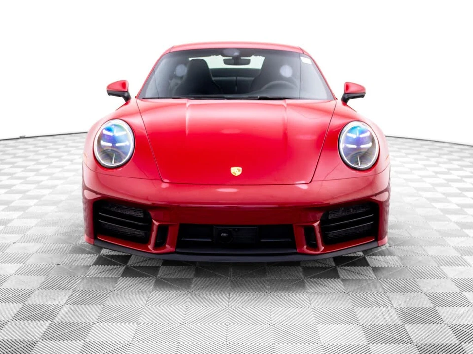 2025 Porsche 992 Carrera S - Image 9 of 31