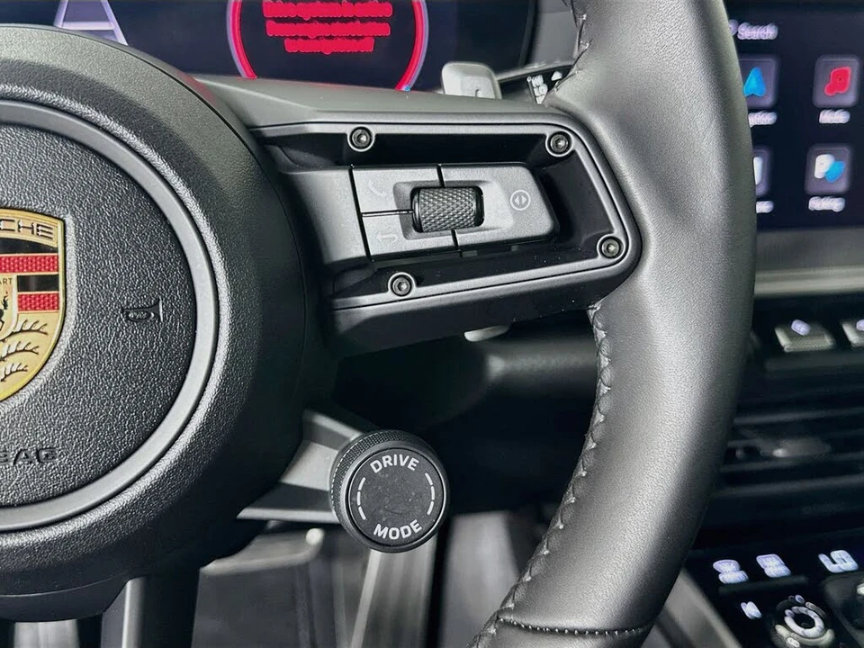 2025 Porsche 992 Carrera S - Image 19 of 31