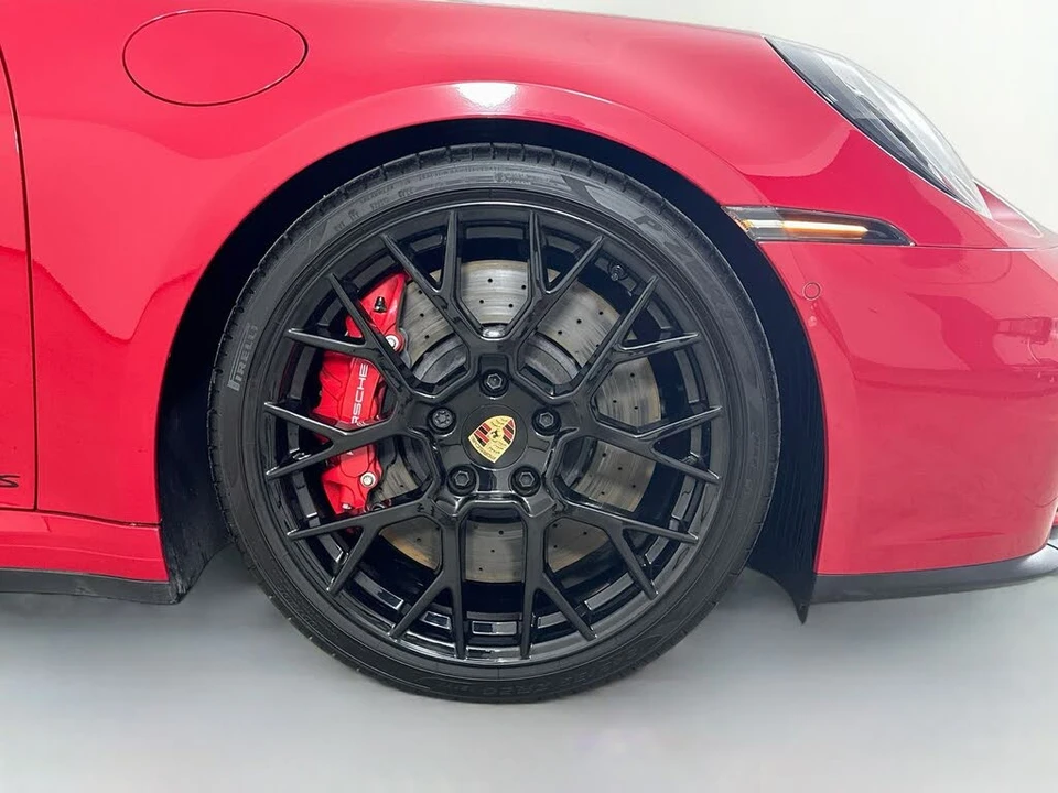2025 Porsche 992 Carrera S - Image 10 of 31