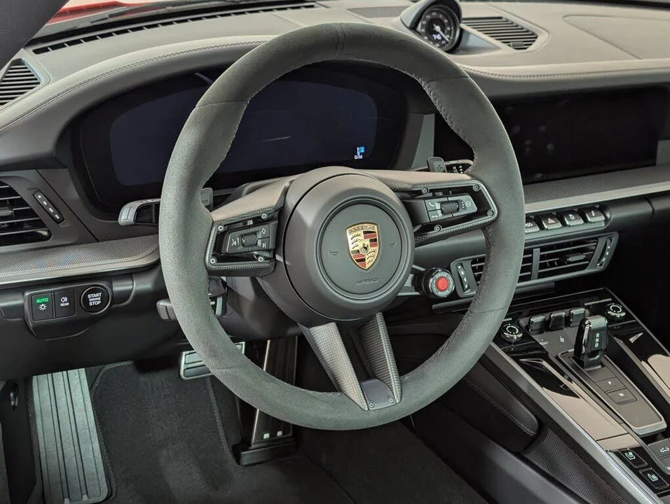 2025 Porsche 992 Carrera S - Image 24 of 27