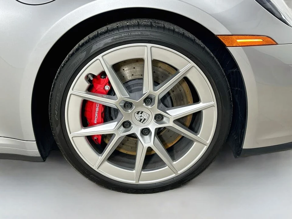2025 Porsche 992 Carrera S - Image 10 of 31