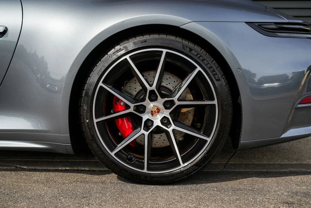 2025 Porsche 992 Carrera S - Image 12 of 31