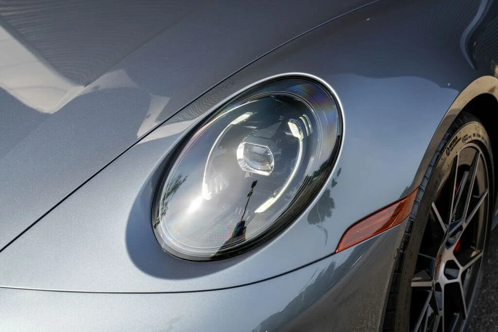 2025 Porsche 992 Carrera S - Image 7 of 31