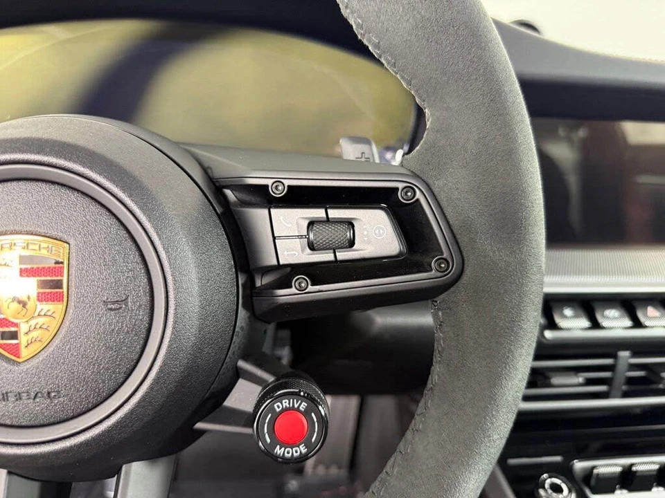 2025 Porsche 992 Carrera S - Image 27 of 27