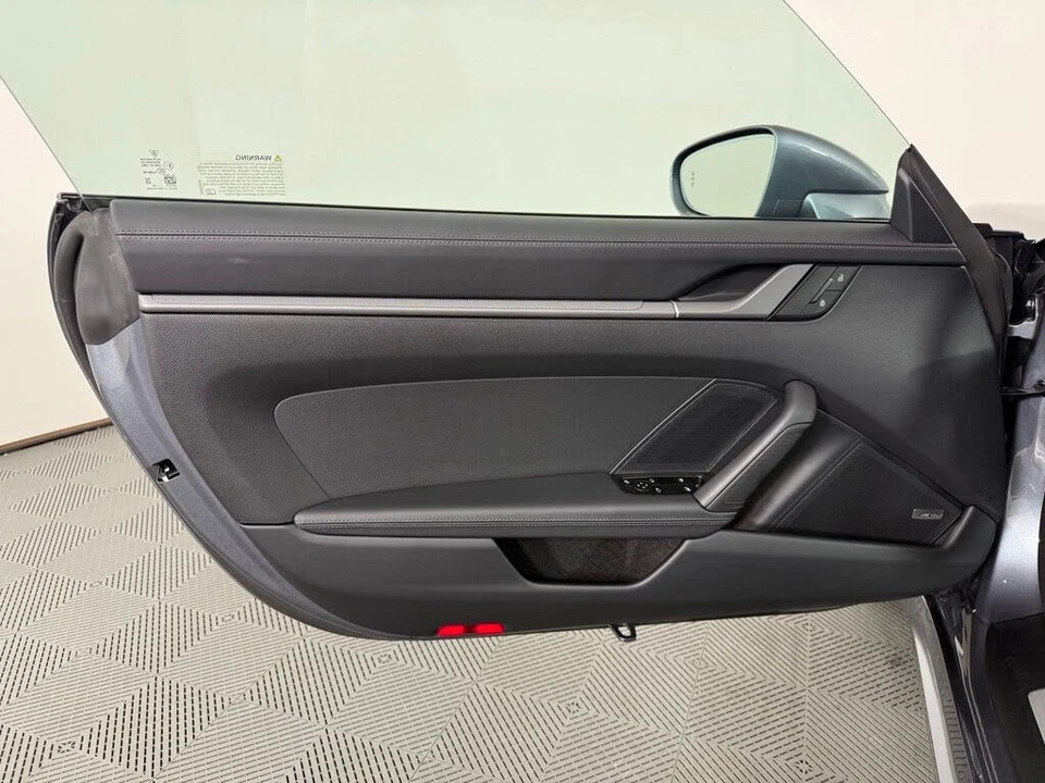 2025 Porsche 992 Carrera S - Image 18 of 27