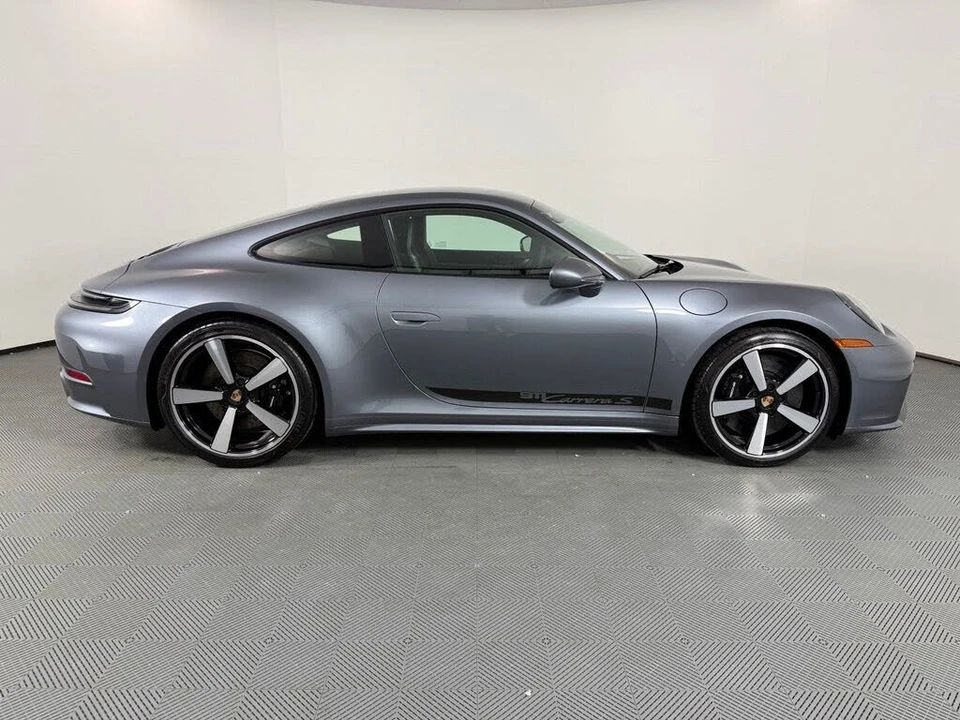 2025 Porsche 992 Carrera S - Image 8 of 27