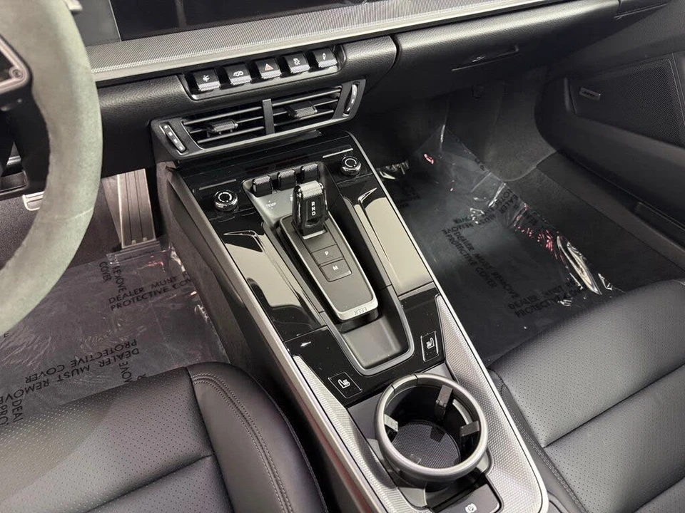 2025 Porsche 992 Carrera S - Image 23 of 27