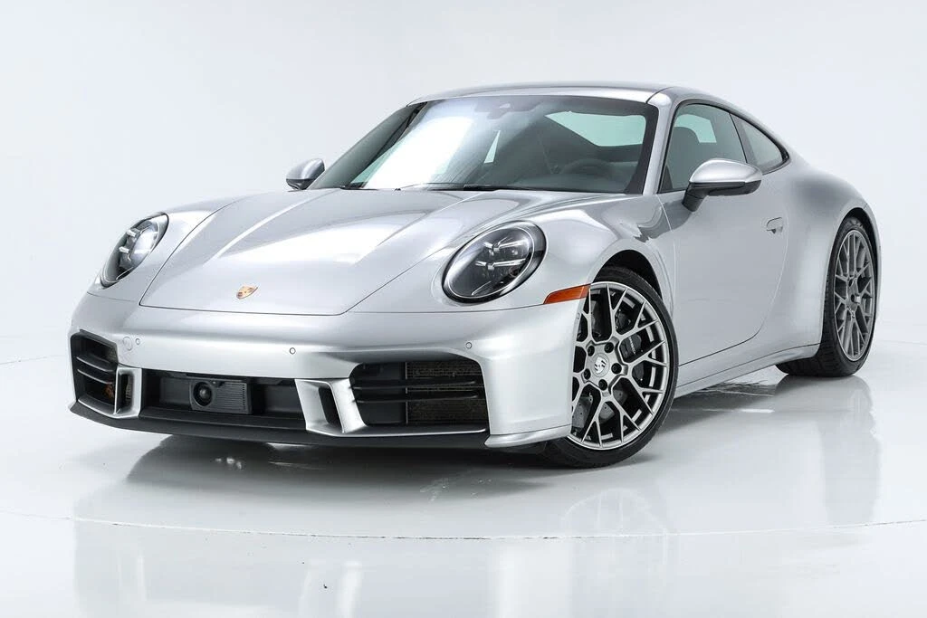2025 Porsche 992 Carrera S - Image 8 of 31