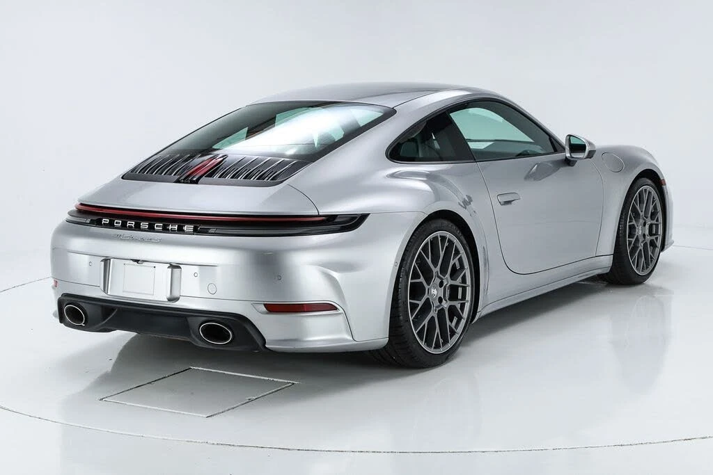 2025 Porsche 992 Carrera S - Image 17 of 31