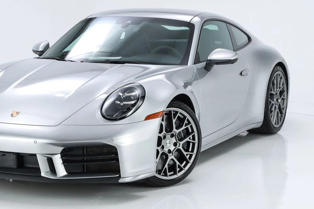 2025 Porsche 992 Carrera S - Image 7 of 31