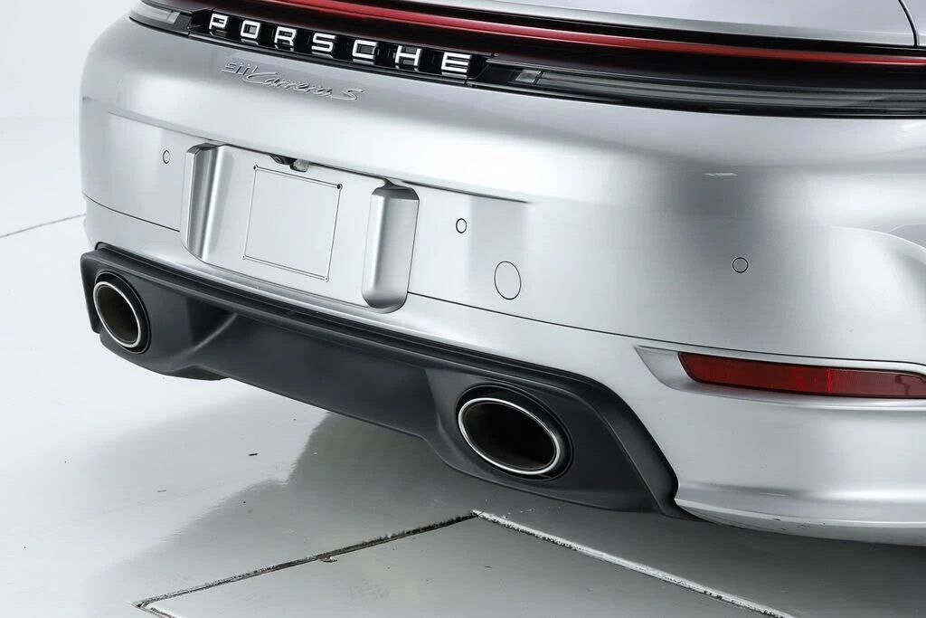 2025 Porsche 992 Carrera S - Image 21 of 31