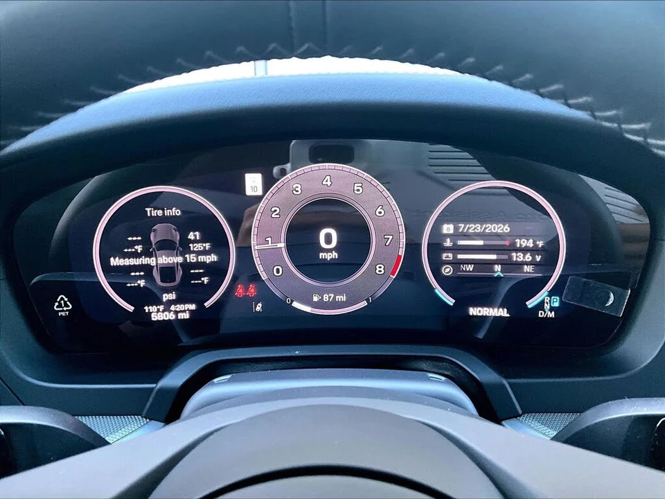 2025 Porsche 992 Carrera S - Image 25 of 26