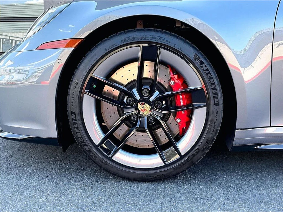 2025 Porsche 992 Carrera S - Image 11 of 26