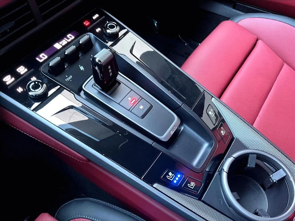 2025 Porsche 992 Carrera S - Image 17 of 26
